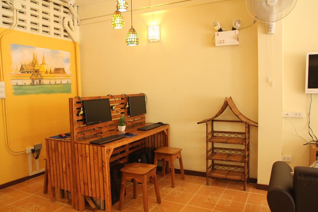 Khaosan Immjai Hostel Банкок Екстериор снимка