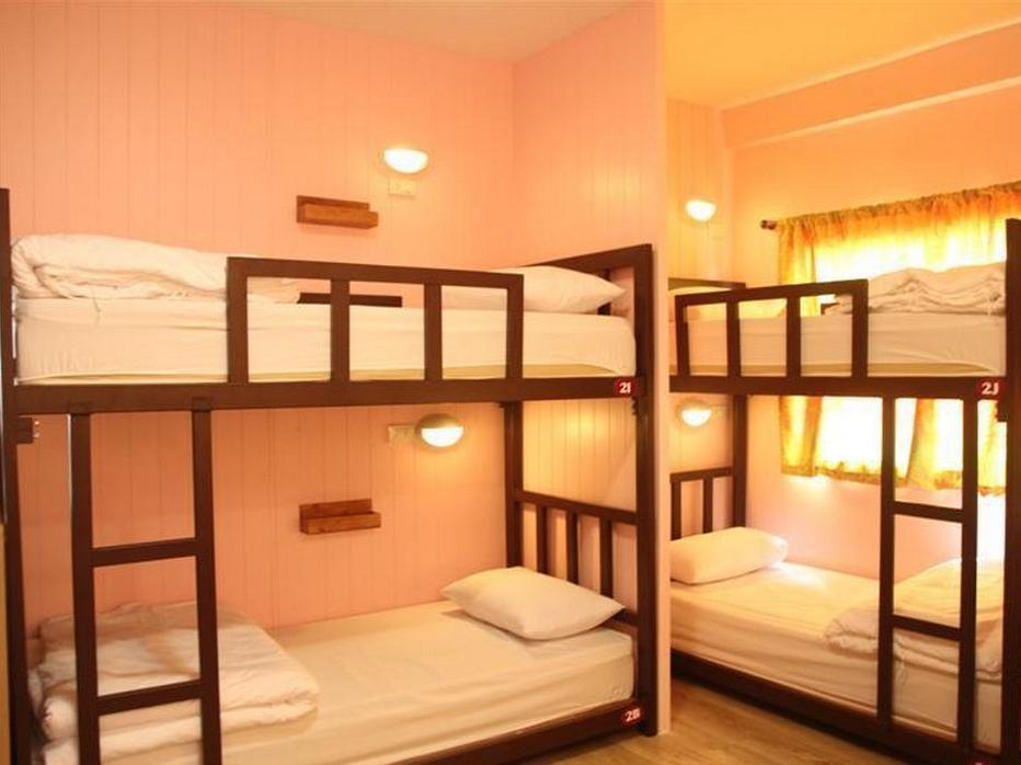Khaosan Immjai Hostel Банкок Екстериор снимка